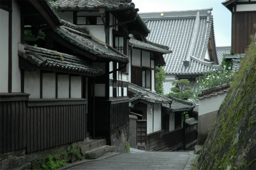 二王座歴史の道