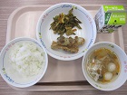 給食の写真