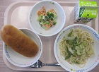 給食の写真