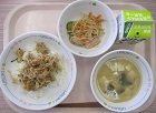 給食の写真