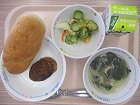 給食の写真
