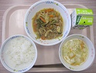 給食の写真