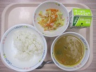 給食の写真