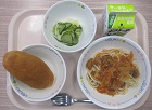 給食の写真