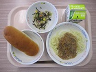 給食の写真
