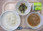 給食の写真