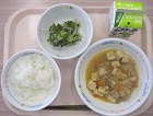 給食の写真