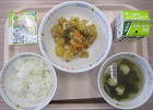 給食の写真