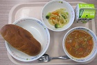 給食の写真