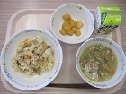 給食の写真