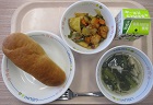 給食の写真