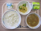 給食の写真
