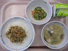 給食の写真