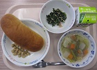 給食の写真