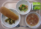 給食の写真