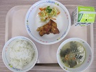 給食の写真