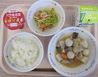 給食の写真