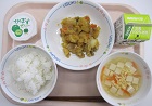 給食の写真